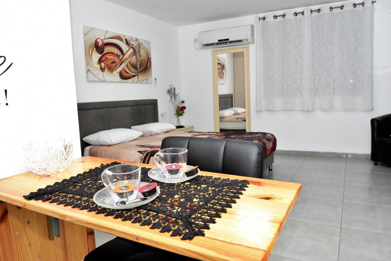 Sweet Dreams Apartment Τιβεριάδα Εξωτερικό φωτογραφία